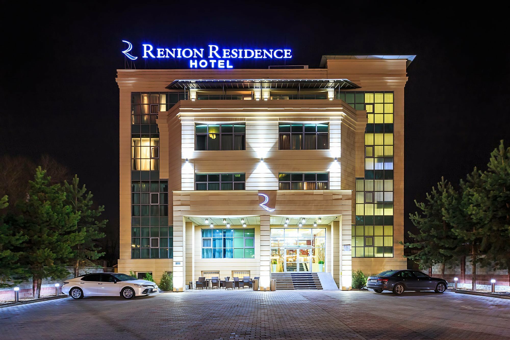 Renion Residence Hotel Алматы Экстерьер фото